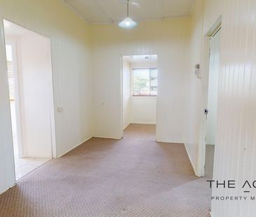 Spacious 3 Bedroom Home! - Photo 5