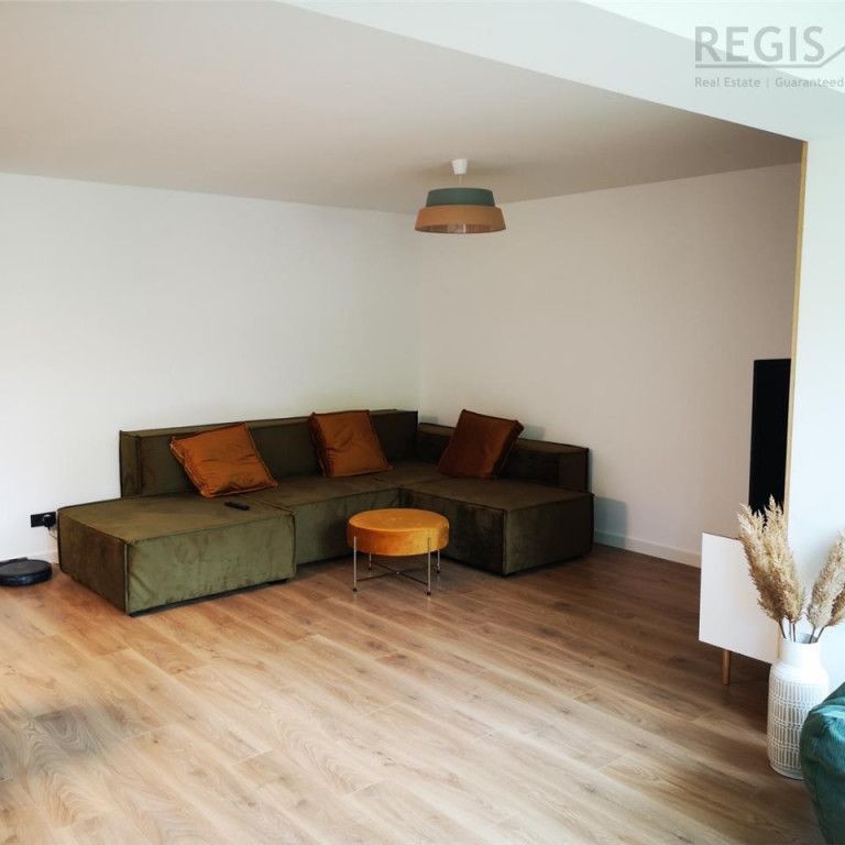 Apartament Ultracentral cu Vedere asupra Centrului Vechi | 1 - Photo 1