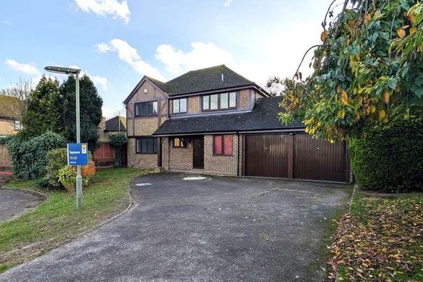 Bisley, Woking, Surrey, GU24 - Photo 1