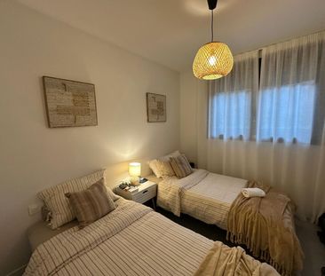 Piso En alquiler Avenida de la Resina 29, La Concha-Resina Golf - Photo 5