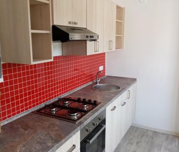 Pronájem bytu 2+1 51 m² - Photo 1