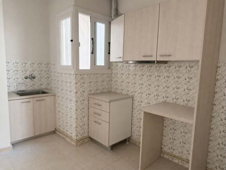 Studio/Γκαρσονιέρα για ενοικίαση Κέντρο (Καλλιθέα) - Photo 2