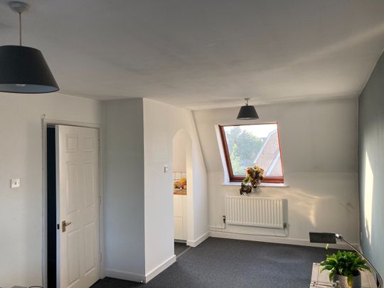 1 Bed Flat, Govier Close, E15 - Photo 1