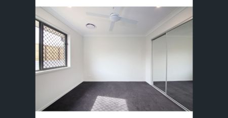 Beautiful Family Home in Redbank Plains - Photo 4