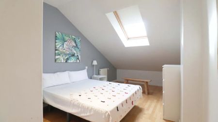1-bedroom apartment for rent in Palacio, Madrid - Photo 3