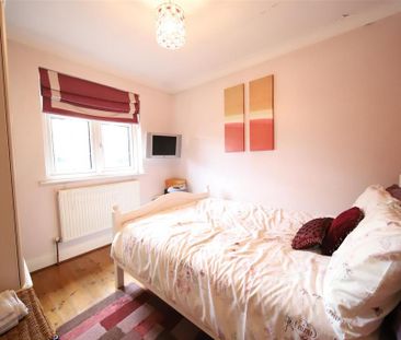 5 bedroom semi-detached house to rent - Photo 6