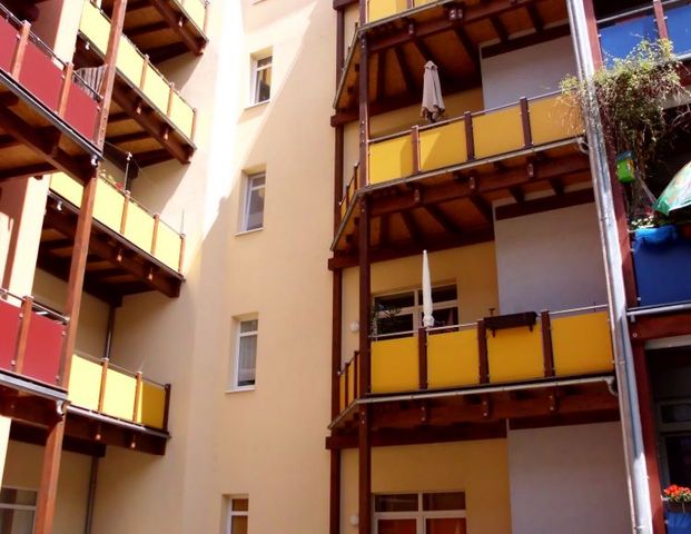 gemütliche 2-Raum Altbauwohnung mit Erker nähe Stadtzentrum - Foto 1