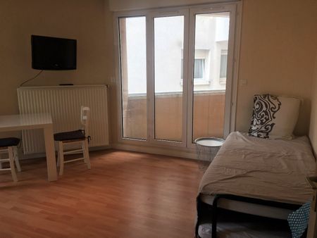 Studio Meublé A CHARTRES 1 pièce 24m² - Photo 3