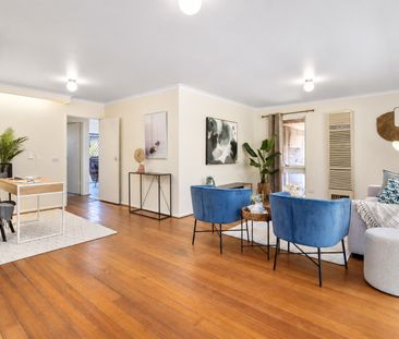 Family home in a great location! - Photo 1