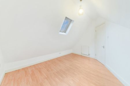 4 bedroom maisonette to rent - Photo 5