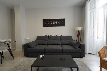 Piso de alquiler en Marti, Gran Via - Photo 4