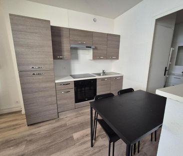 Location Appartement 1 pièce 29m² MACON 71000 - Photo 2