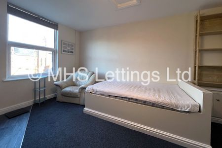 1 Bedroom Studio for rent in Hyde Park Terrace - Photo 3