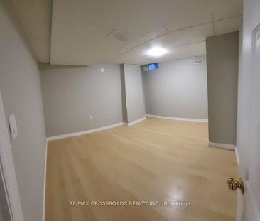 For Lease - 22 Goya Crescent, Toronto, Ontario - Photo 3