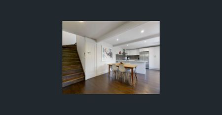 Live on the Golden Mile - Photo 3