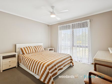 Family Home with Rear Shed - Photo 4