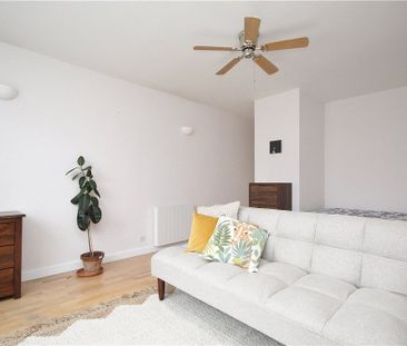 Putney Hill, Putney, SW15 6BB - Photo 2