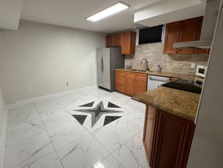 For Lease - 123 Carmen BSMT Crescent, Vaughan, Ontario - Photo 2