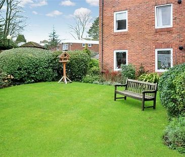 Roundwood Lane, Harpenden, AL5 3RA - Photo 6