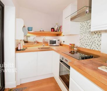 2 bedroom cottage to rent - Photo 2