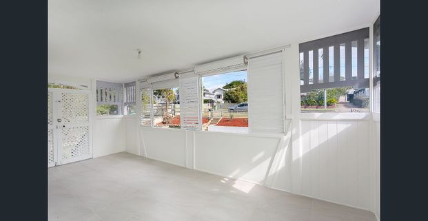 Charming, Renovated Character Home with Modern Comforts - Photo 1