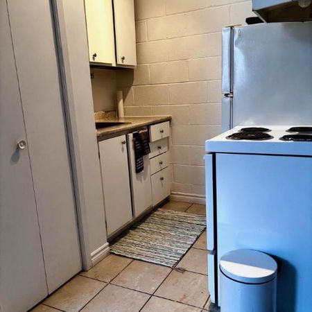 2 1/2 - Québec - 945 $/mois - Photo 4