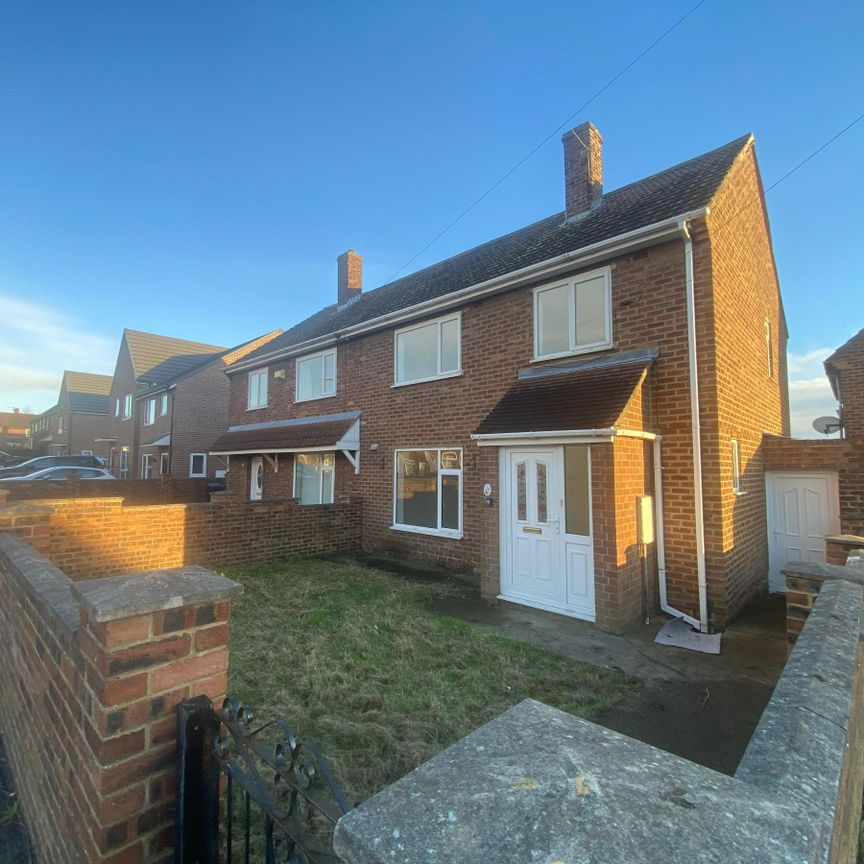 3 bed semi-detached house to rent in Surtees Avenue, Bowburn, Durham - Photo 1