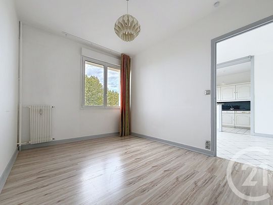 Location Appartement 2 pièces 43m² TROYES 10000 - Photo 1