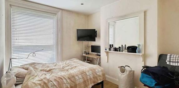 Droitwich Road, Worcester, Worcestershire, WR3 - Photo 2