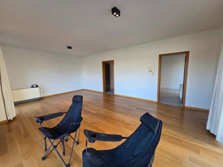 Prachtig hoekappartement aan de Leie met ondergrondse standplaats! - Foto 2