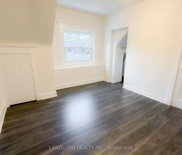 2469 Queen Street E #4 - Photo 4