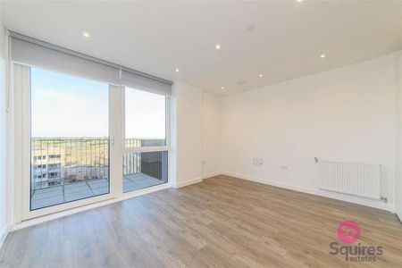 Ridgeway View, London, NW7 - Photo 2