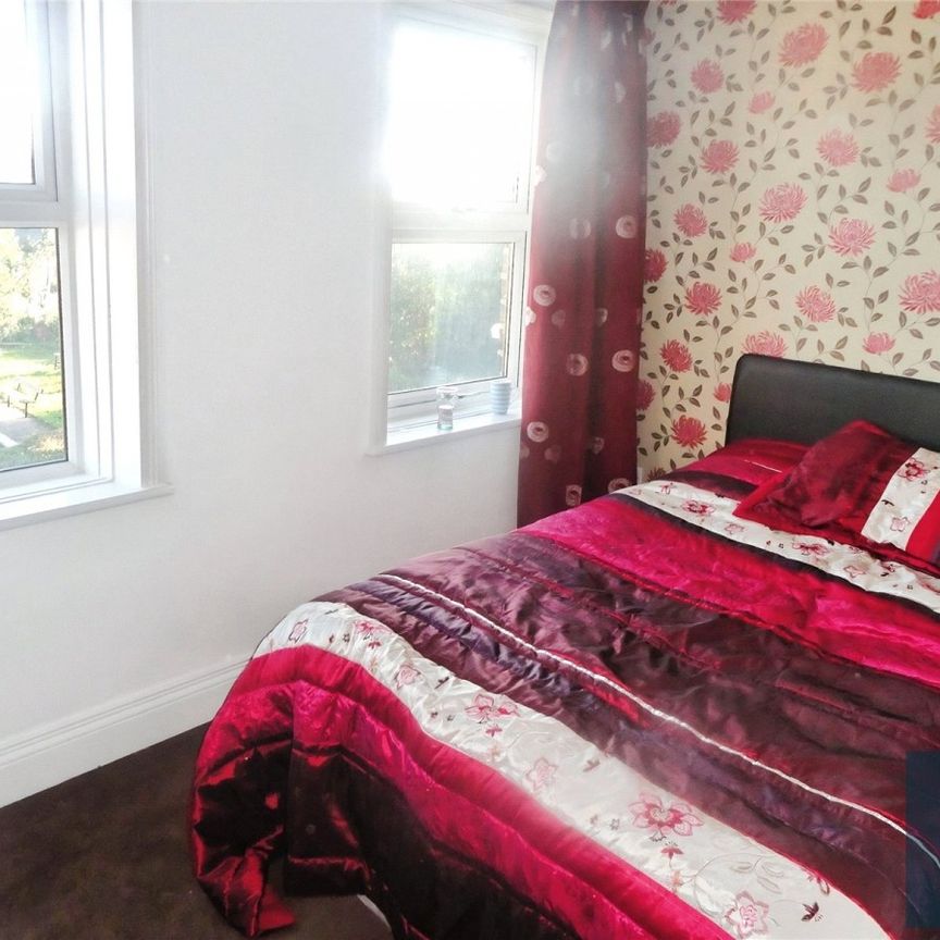 Raven Street, Paddock, Huddersfield, HD1 - Photo 1