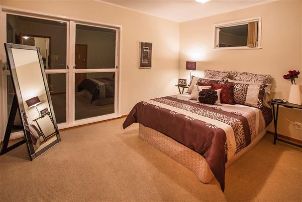 115 Gossamer Drive, Pakuranga Heights, Auckland - Photo 1