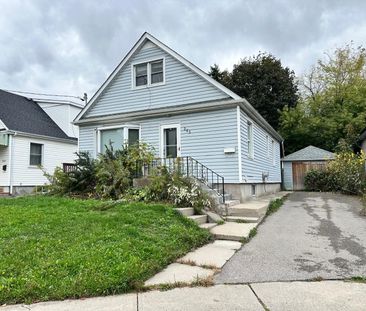 For Lease - 253 Sinclair Avenue, Oshawa, Ontario - Photo 3