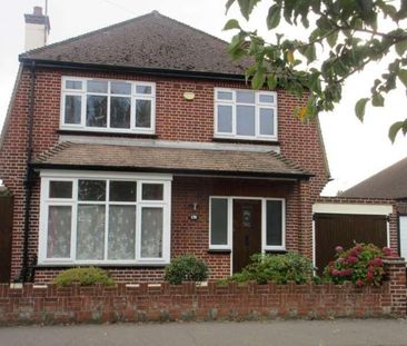 Prince Avenue, Westcliff On Sea, SS0 - Photo 2