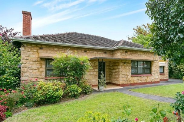 Large Solid Brick Family Home in Beautiful Area - Photo 1