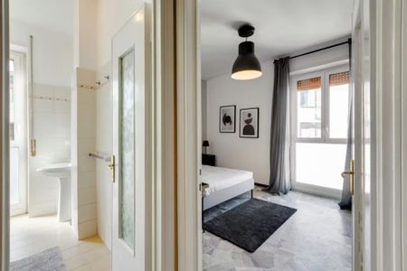 Piazza Geremia Bonomelli, Milan, Lombardy 20139 - Foto 2