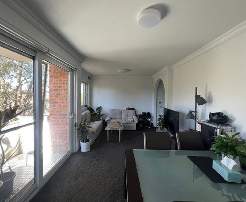 Randwick - Photo 1