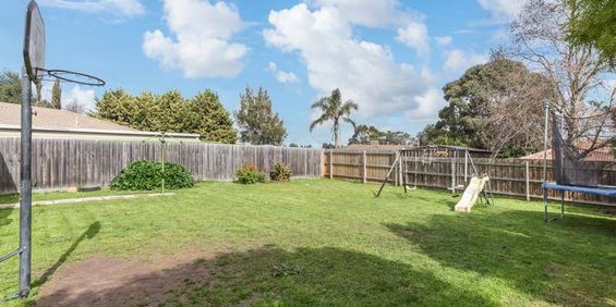 Beautiful Family Home in a Prime Location - Photo 3