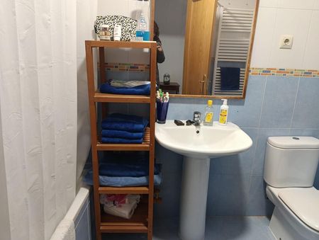 Apartamento de alquiler en Centro - Manguilla - Photo 5