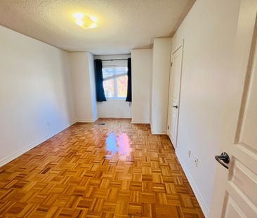 For Lease - 27 Thistle Avenue, Richmond Hill, Ontario - Photo 5