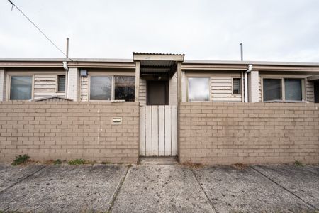 3/11 Gregory Street, Black Hill - Photo 4