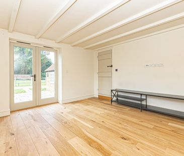 3 bedroom House To Let - Photo 6