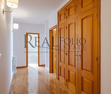 3 bedroom luxury Flat for rent in Cascais, Lisbon - Photo 1