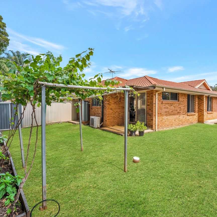 Renovated 3-Bedroom Brick Home – Convenient & Comfortable Living! - Photo 1