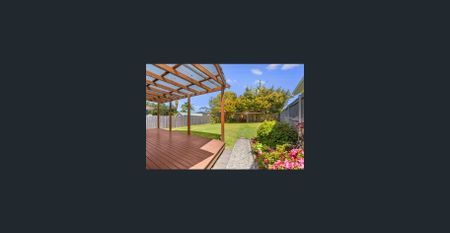 Light, bright and spacious family home. - Photo 5