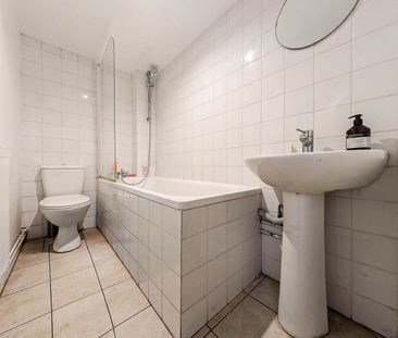 1 Bed Flat, Murfett Close, SW19 - Photo 6