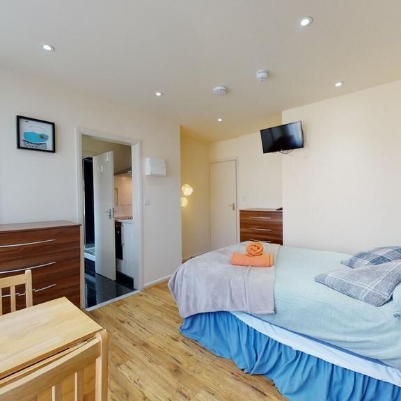 Studio to rent - Photo 1