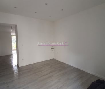 Studio en rez-de-jardin - Photo 5